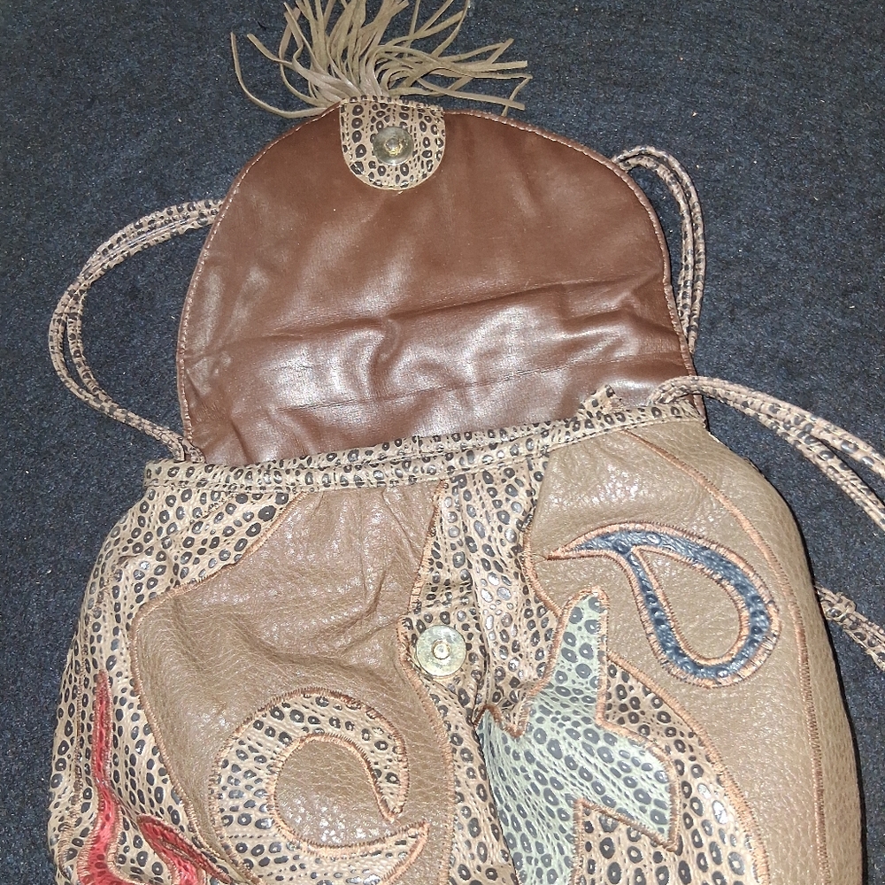 Colorful Patterned Crossbody Bag - Picture 3 of 3